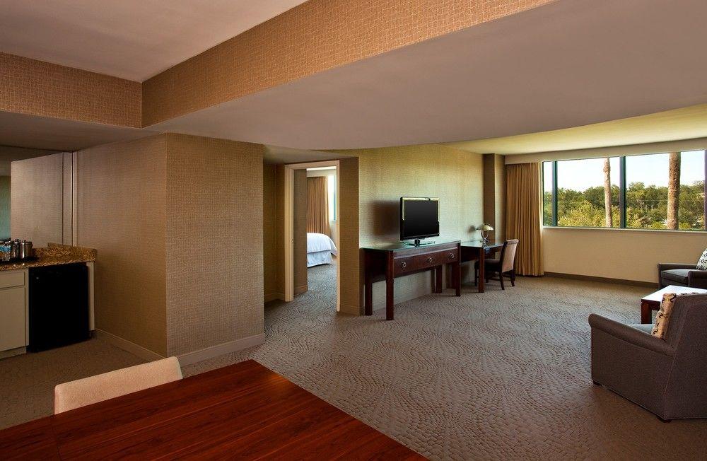 Sheraton Tampa Brandon Hotel