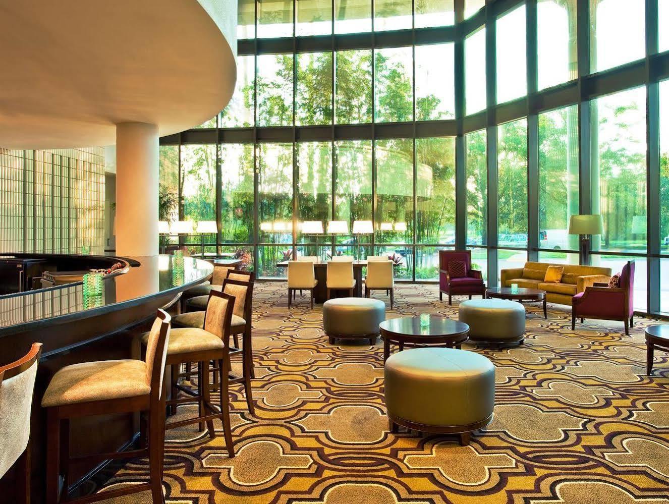 Sheraton Tampa Brandon 3* Mango